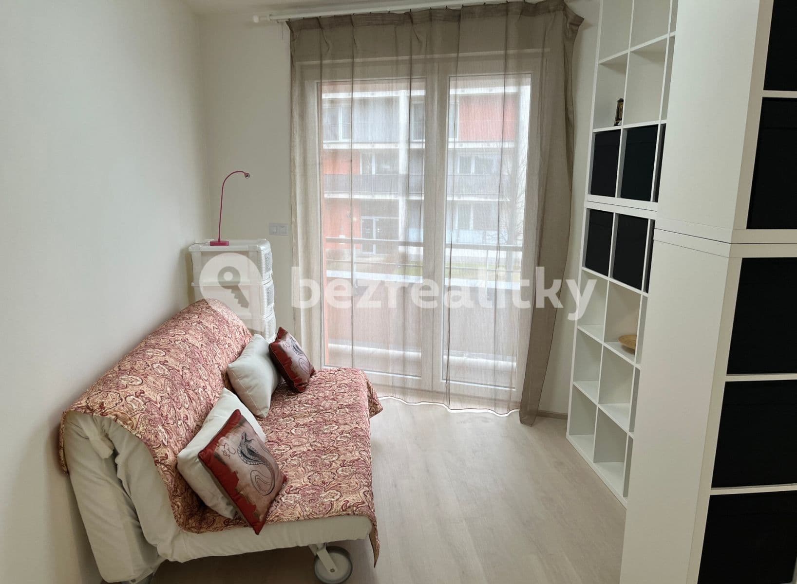 Pronájem bytu 1+kk 40 m², Sazovická, Praha, Praha Pronájem bytu 1+kk 40 m², Sazovická, Praha, Praha