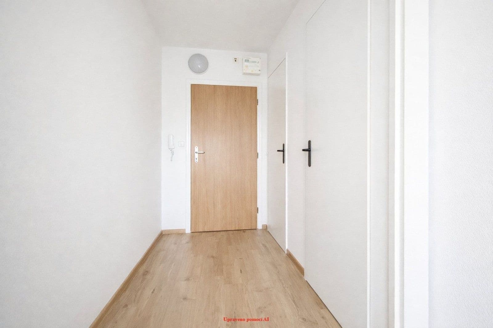Pronájem bytu 1+kk 28 m², Hornická, Český Těšín, Moravskoslezský kraj Pronájem bytu 1+kk 28 m², Hornická, Český Těšín, Moravskoslezský kraj