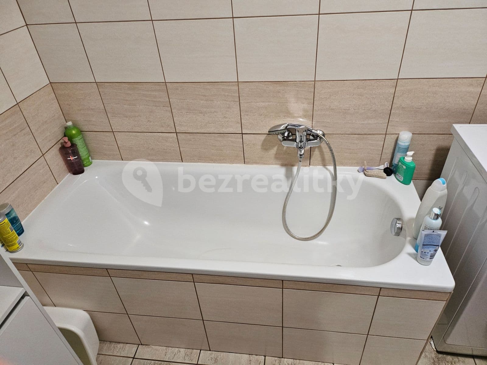 Pronájem domu 75 m², pozemek 200 m², Dlouhá, Herink, Středočeský kraj Pronájem domu 75 m², pozemek 200 m², Dlouhá, Herink, Středočeský kraj