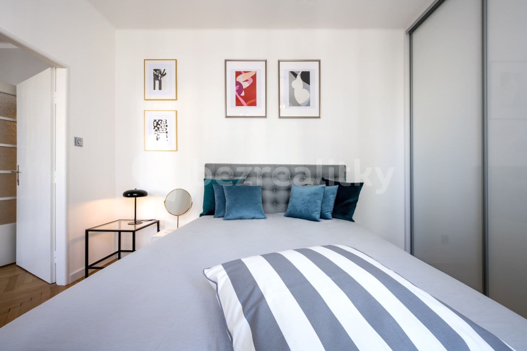 Pronájem bytu 2+kk 52 m², Lodecká, Praha, Praha Pronájem bytu 2+kk 52 m², Lodecká, Praha, Praha