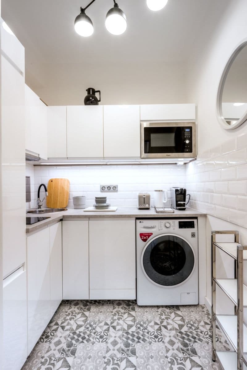 Pronájem bytu 2+kk 52 m², Lodecká, Praha, Praha Pronájem bytu 2+kk 52 m², Lodecká, Praha, Praha