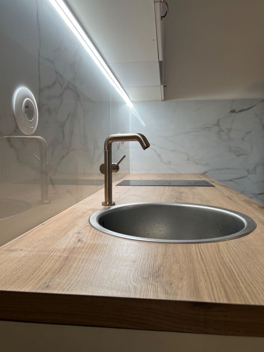 Pronájem bytu 1+kk 23 m², Kralická, Praha, Praha Pronájem bytu 1+kk 23 m², Kralická, Praha, Praha