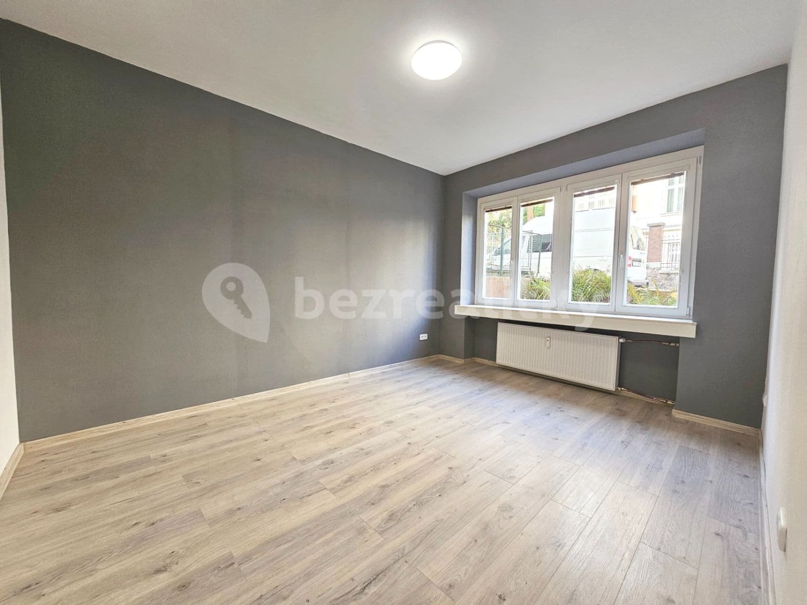 Pronájem bytu 2+1 51 m², Pellicova, Brno, Jihomoravský kraj Pronájem bytu 2+1 51 m², Pellicova, Brno, Jihomoravský kraj