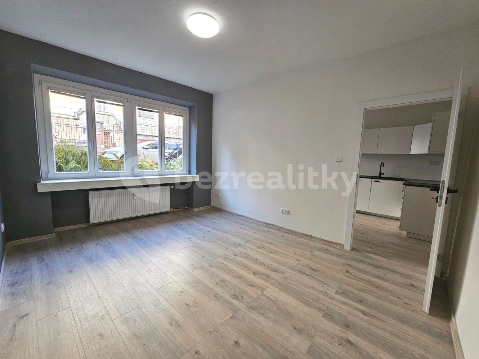 Pronájem bytu 2+1 51 m², Pellicova, Brno, Jihomoravský kraj Pronájem bytu 2+1 51 m², Pellicova, Brno, Jihomoravský kraj