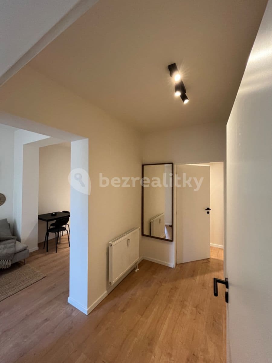 Pronájem bytu 1+1 38 m², Otvovice, Středočeský kraj Pronájem bytu 1+1 38 m², Otvovice, Středočeský kraj