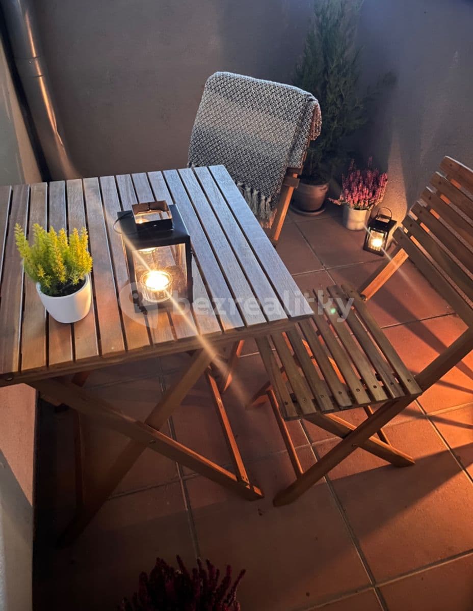 Pronájem bytu 1+1 38 m², Otvovice, Středočeský kraj Pronájem bytu 1+1 38 m², Otvovice, Středočeský kraj