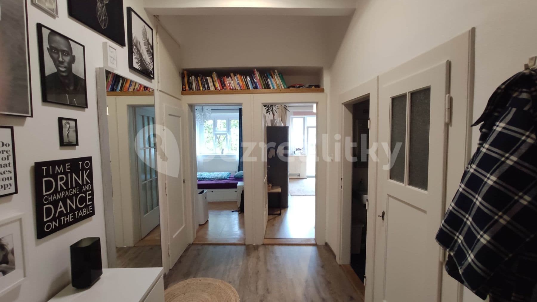 Pronájem bytu 2+kk 50 m², Jeseniova, Praha, Praha Pronájem bytu 2+kk 50 m², Jeseniova, Praha, Praha