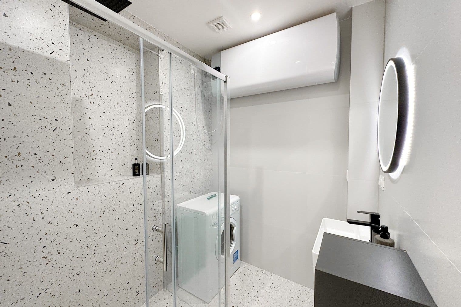 Pronájem bytu 2+kk 43 m², Biskupcova, Praha, Praha Pronájem bytu 2+kk 43 m², Biskupcova, Praha, Praha