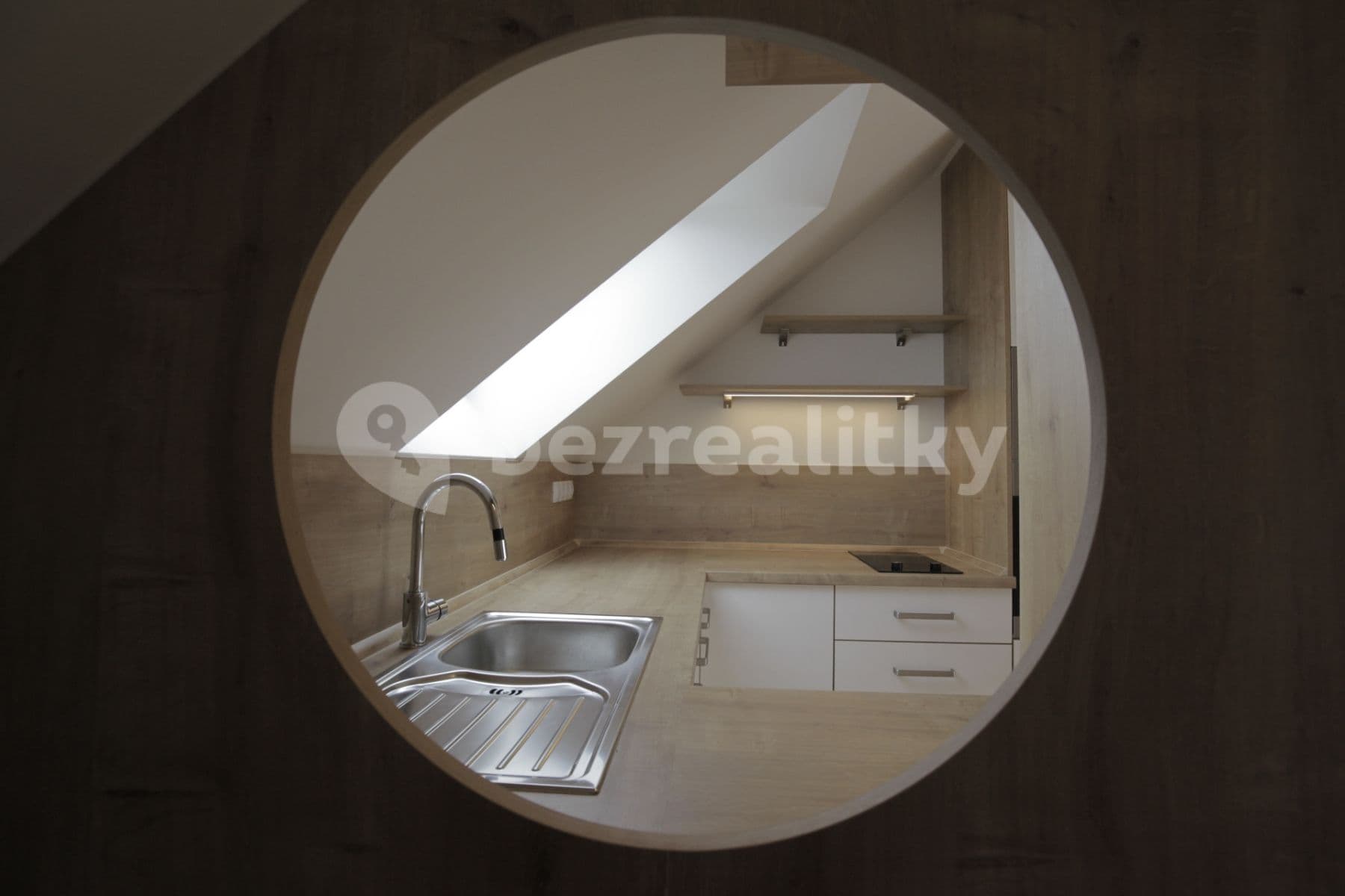 Pronájem bytu 2+kk 44 m², U Studánky, Praha, Praha Pronájem bytu 2+kk 44 m², U Studánky, Praha, Praha