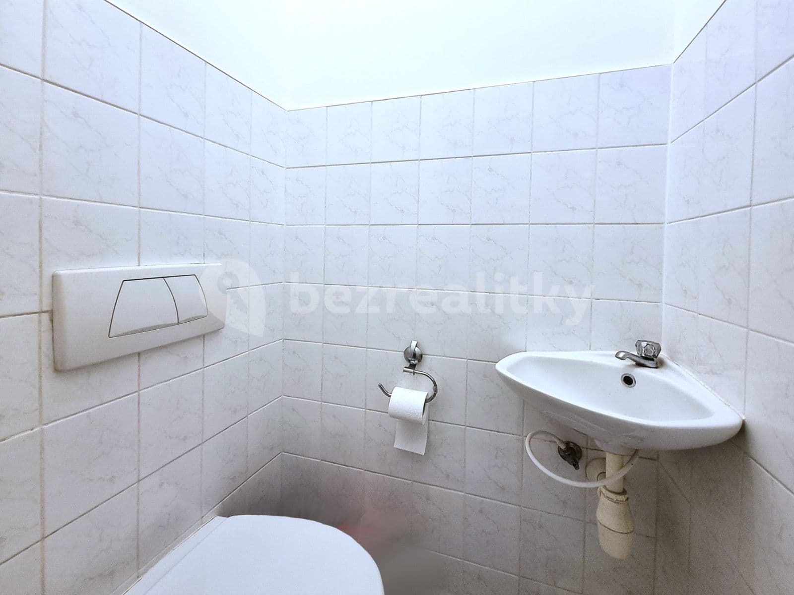 Pronájem bytu 2+kk 45 m², Žitomírská, Praha, Praha Pronájem bytu 2+kk 45 m², Žitomírská, Praha, Praha