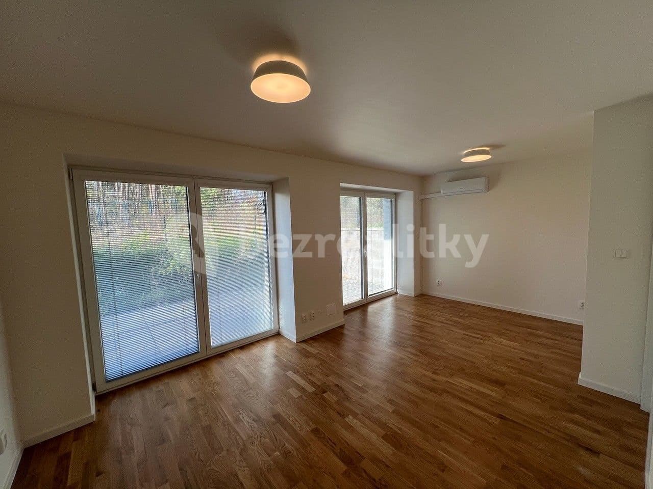 Pronájem bytu 1+kk 31 m², Hornická, Dubňany, Jihomoravský kraj Pronájem bytu 1+kk 31 m², Hornická, Dubňany, Jihomoravský kraj