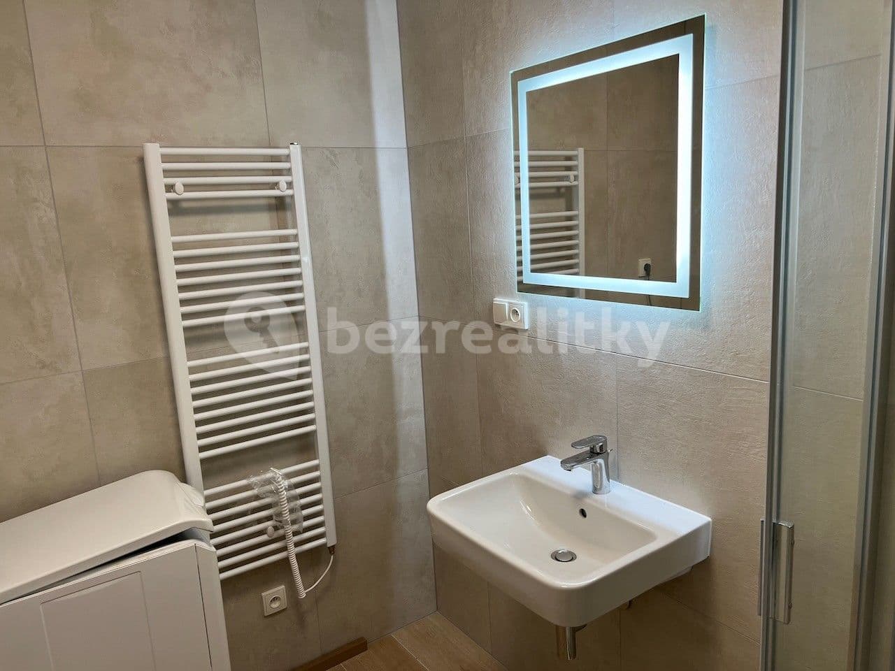 Pronájem bytu 1+kk 31 m², Hornická, Dubňany, Jihomoravský kraj Pronájem bytu 1+kk 31 m², Hornická, Dubňany, Jihomoravský kraj