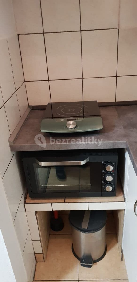 Pronájem bytu 1+kk 20 m², Edvarda Beneše, Příbram, Středočeský kraj Pronájem bytu 1+kk 20 m², Edvarda Beneše, Příbram, Středočeský kraj