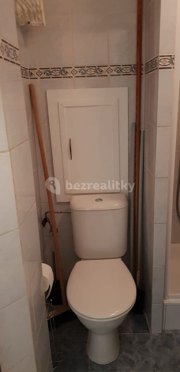 Pronájem bytu 1+kk 20 m², Edvarda Beneše, Příbram, Středočeský kraj Pronájem bytu 1+kk 20 m², Edvarda Beneše, Příbram, Středočeský kraj