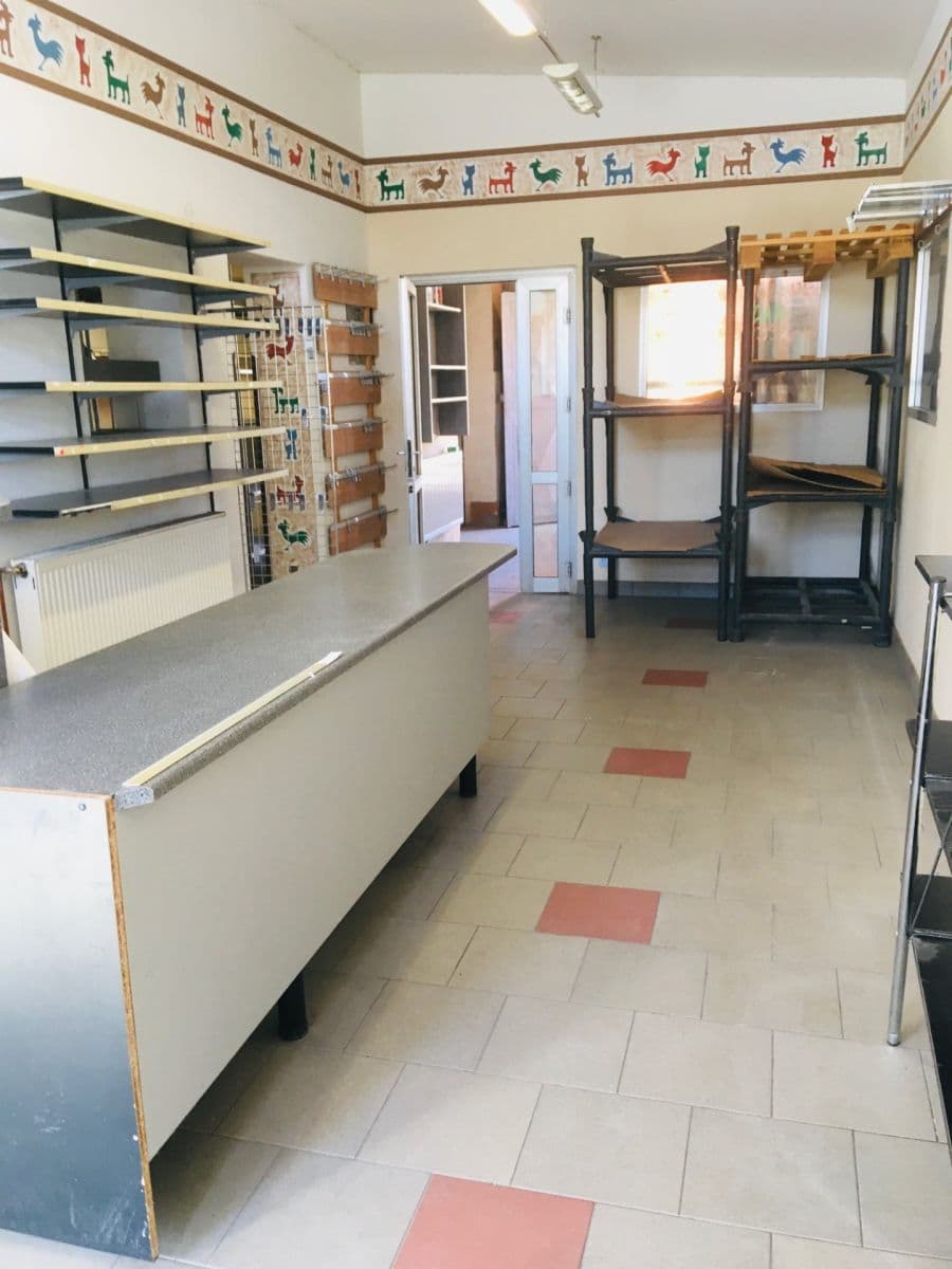 Pronájem nebytového prostoru 234 m², 28. října, Kladno, Středočeský kraj Pronájem nebytového prostoru 234 m², 28. října, Kladno, Středočeský kraj