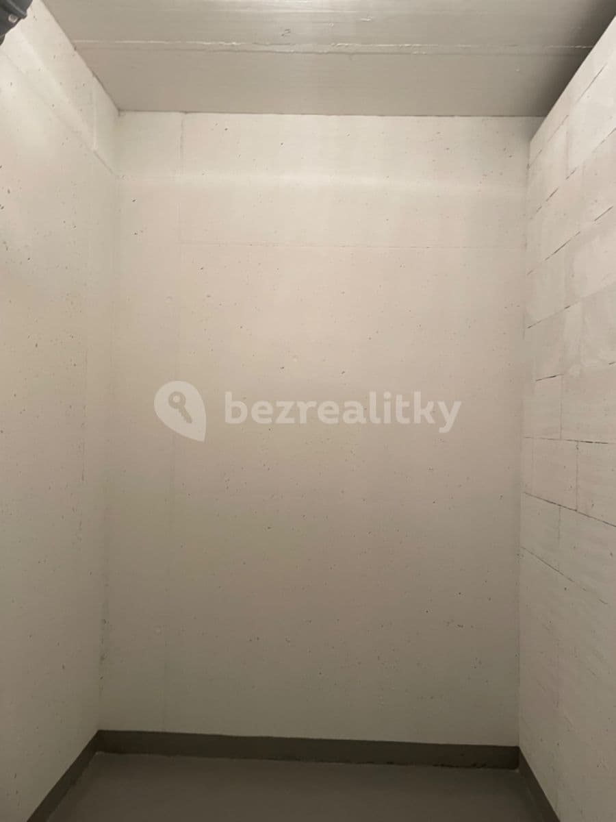 Pronájem bytu 1+kk 43 m², Krásova, Praha, Praha Pronájem bytu 1+kk 43 m², Krásova, Praha, Praha