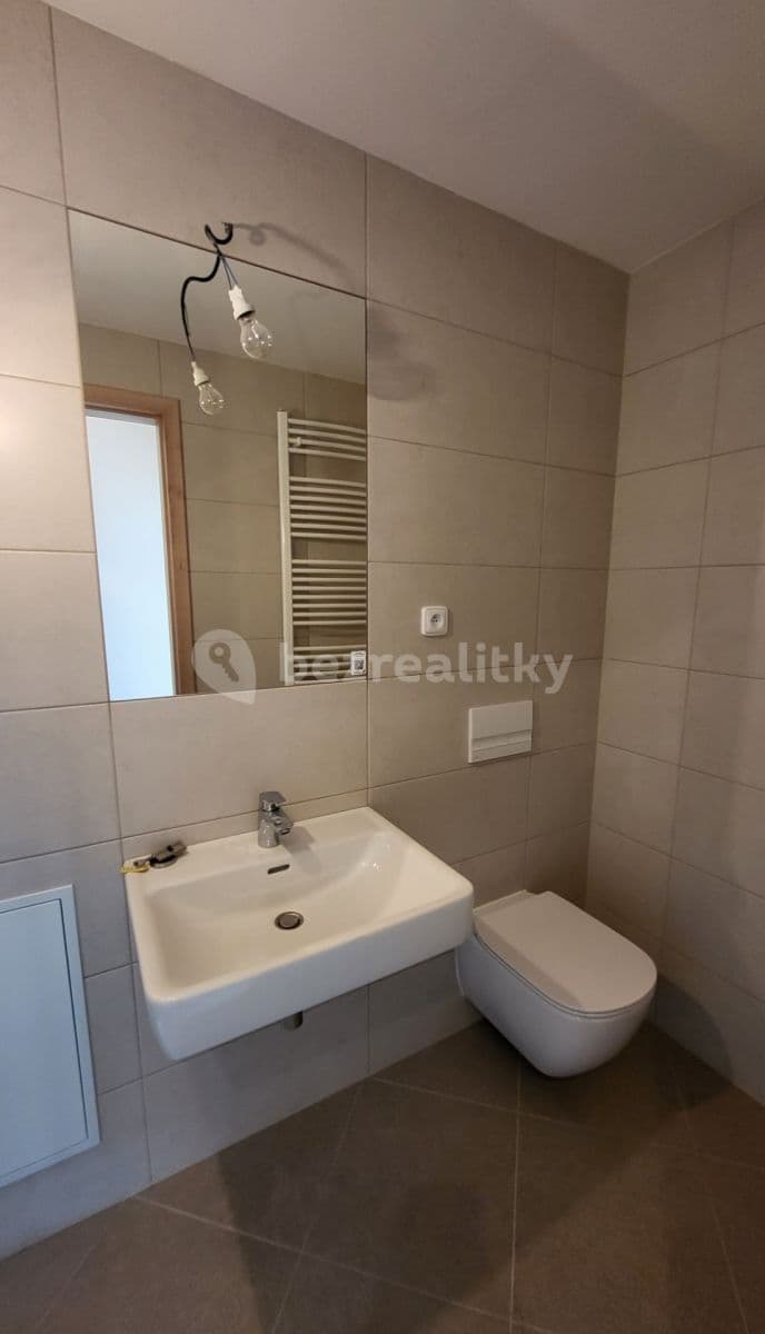 Pronájem bytu 1+kk 33 m², Thomasova, Praha, Praha Pronájem bytu 1+kk 33 m², Thomasova, Praha, Praha