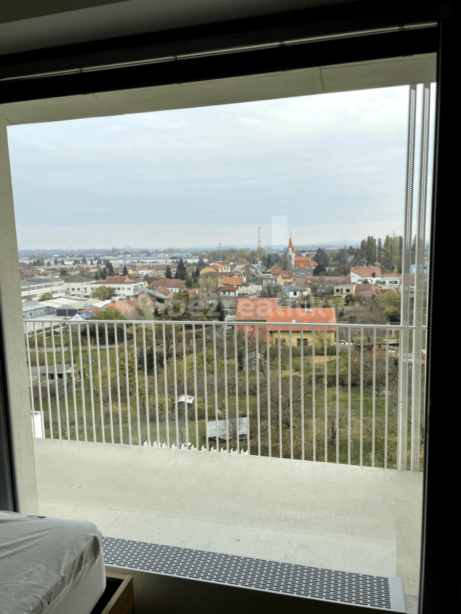 Pronájem bytu 1+1 47 m², Řepova, Brno, Jihomoravský kraj Pronájem bytu 1+1 47 m², Řepova, Brno, Jihomoravský kraj