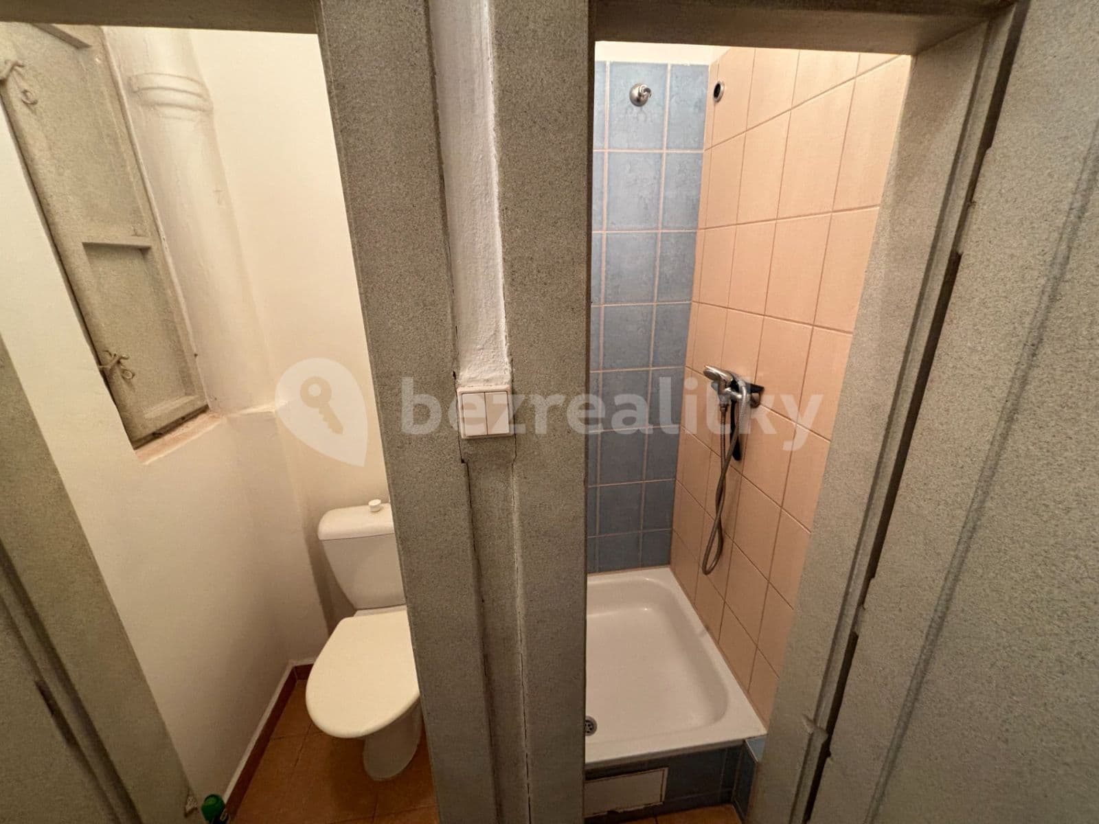 Pronájem bytu 1+kk 25 m², Za Poštou, Praha, Praha Pronájem bytu 1+kk 25 m², Za Poštou, Praha, Praha