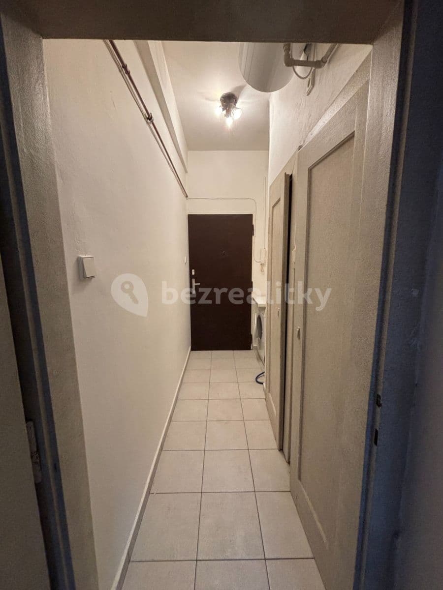 Pronájem bytu 1+kk 25 m², Za Poštou, Praha, Praha Pronájem bytu 1+kk 25 m², Za Poštou, Praha, Praha