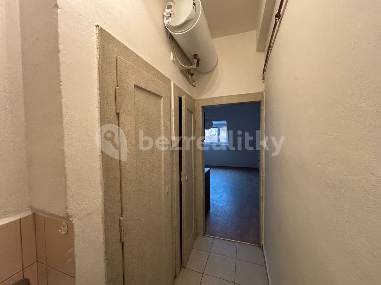 Pronájem bytu 1+kk 25 m², Za Poštou, Praha, Praha Pronájem bytu 1+kk 25 m², Za Poštou, Praha, Praha