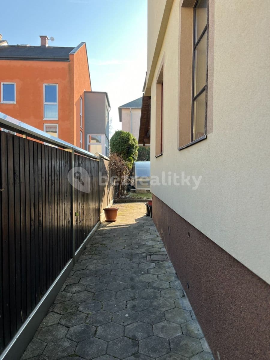 Pronájem domu 100 m², pozemek 170 m², Pod Vrbou, Sezimovo Ústí, Jihočeský kraj Pronájem domu 100 m², pozemek 170 m², Pod Vrbou, Sezimovo Ústí, Jihočeský kraj