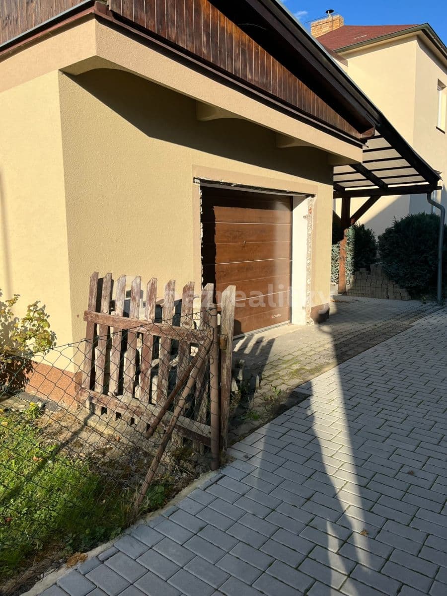 Pronájem domu 100 m², pozemek 170 m², Pod Vrbou, Sezimovo Ústí, Jihočeský kraj Pronájem domu 100 m², pozemek 170 m², Pod Vrbou, Sezimovo Ústí, Jihočeský kraj