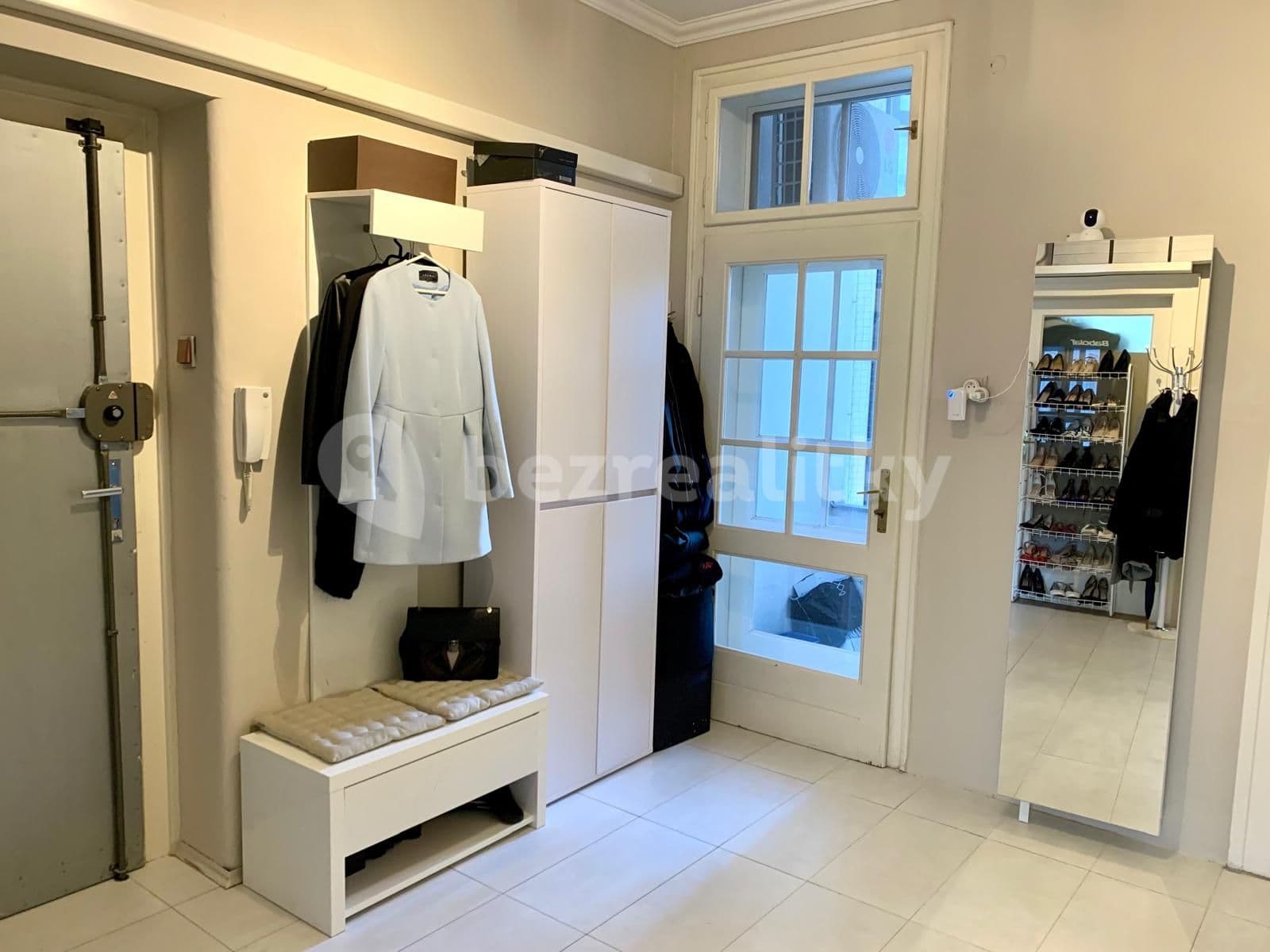 Pronájem bytu 2+1 81 m², Zelená, Praha, Praha Pronájem bytu 2+1 81 m², Zelená, Praha, Praha