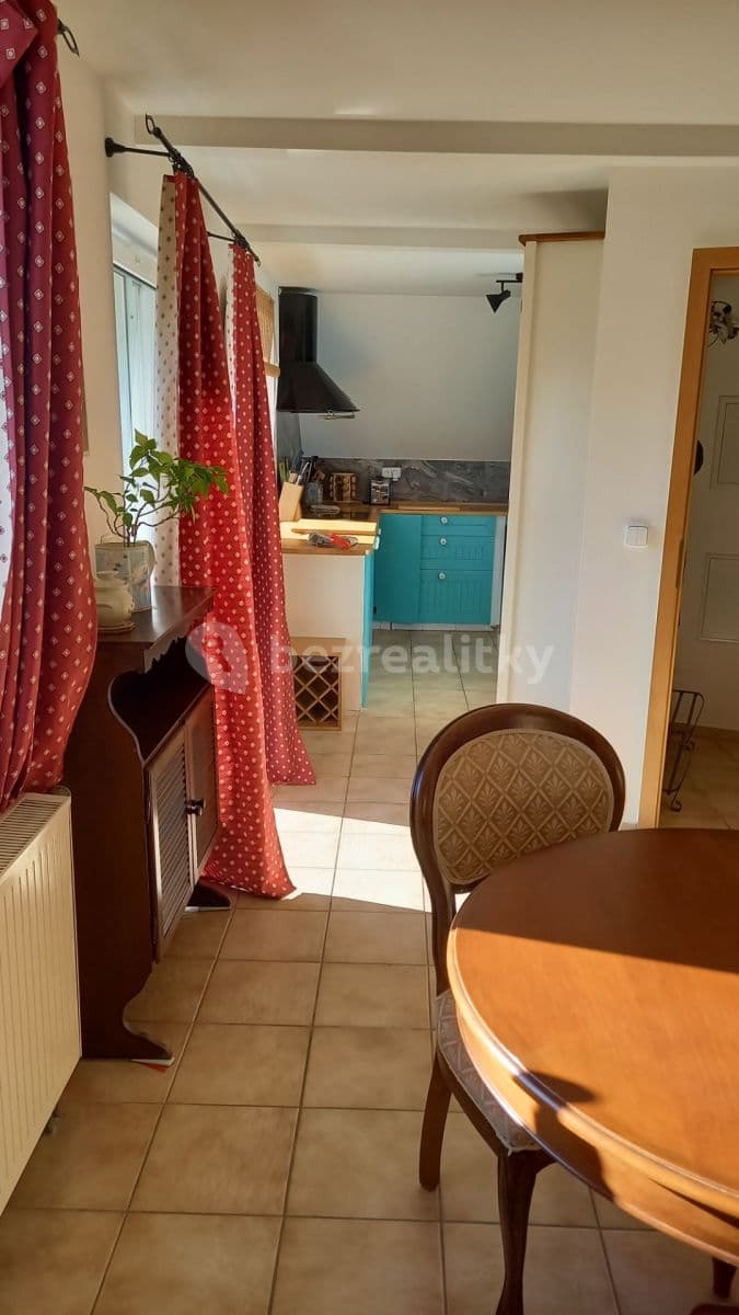 Pronájem bytu 3+kk 65 m², Lánov, Královéhradecký kraj Pronájem bytu 3+kk 65 m², Lánov, Královéhradecký kraj