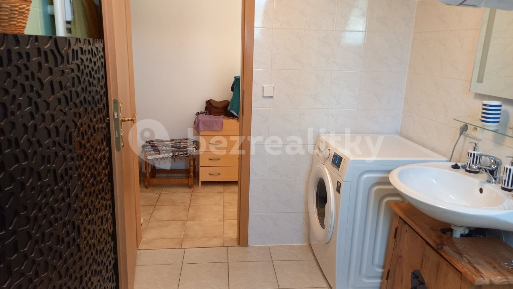 Pronájem bytu 3+kk 65 m², Lánov, Královéhradecký kraj Pronájem bytu 3+kk 65 m², Lánov, Královéhradecký kraj