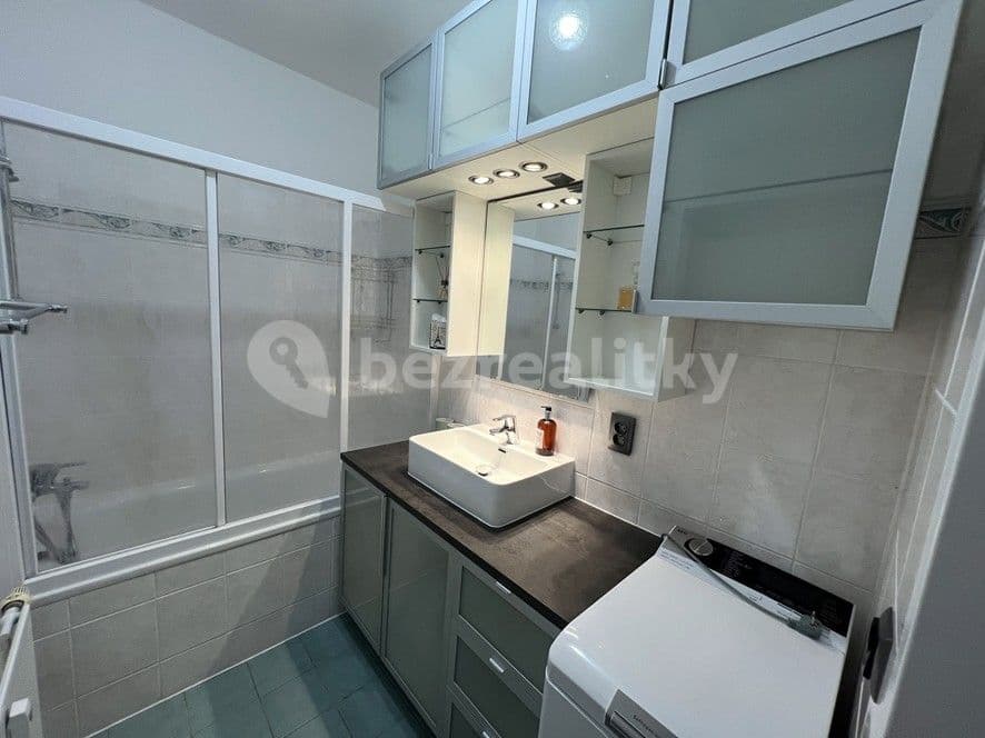 Pronájem bytu 2+kk 86 m², Přeštická, Praha, Praha Pronájem bytu 2+kk 86 m², Přeštická, Praha, Praha