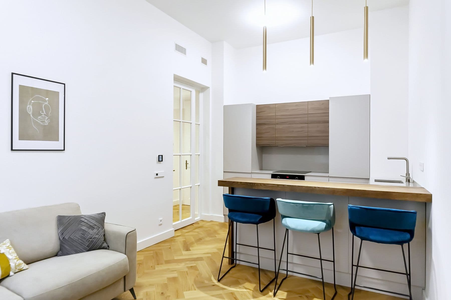 Pronájem bytu 45 m², Dlážděná, Praha, Praha Pronájem bytu 45 m², Dlážděná, Praha, Praha