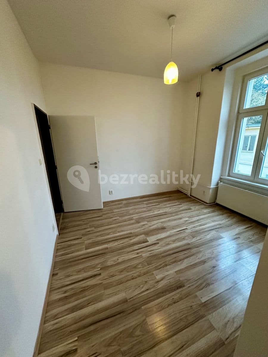 Pronájem bytu 2+kk 49 m², Huťská, Kladno, Středočeský kraj Pronájem bytu 2+kk 49 m², Huťská, Kladno, Středočeský kraj