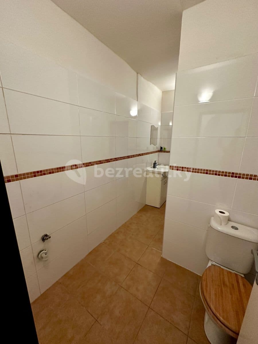 Pronájem bytu 2+kk 49 m², Huťská, Kladno, Středočeský kraj Pronájem bytu 2+kk 49 m², Huťská, Kladno, Středočeský kraj