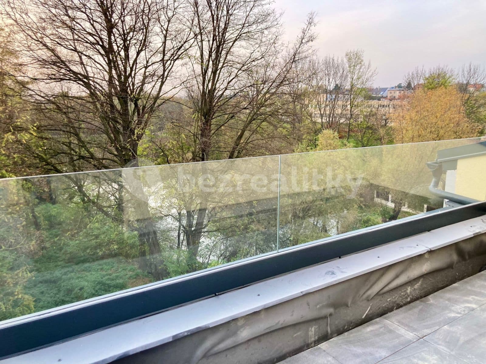 Pronájem bytu 1+kk 42 m², Čimická, Praha, Praha Pronájem bytu 1+kk 42 m², Čimická, Praha, Praha