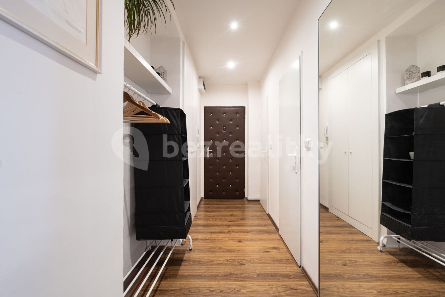 Pronájem bytu 2+1 54 m², Nové sady, Brno, Jihomoravský kraj Pronájem bytu 2+1 54 m², Nové sady, Brno, Jihomoravský kraj