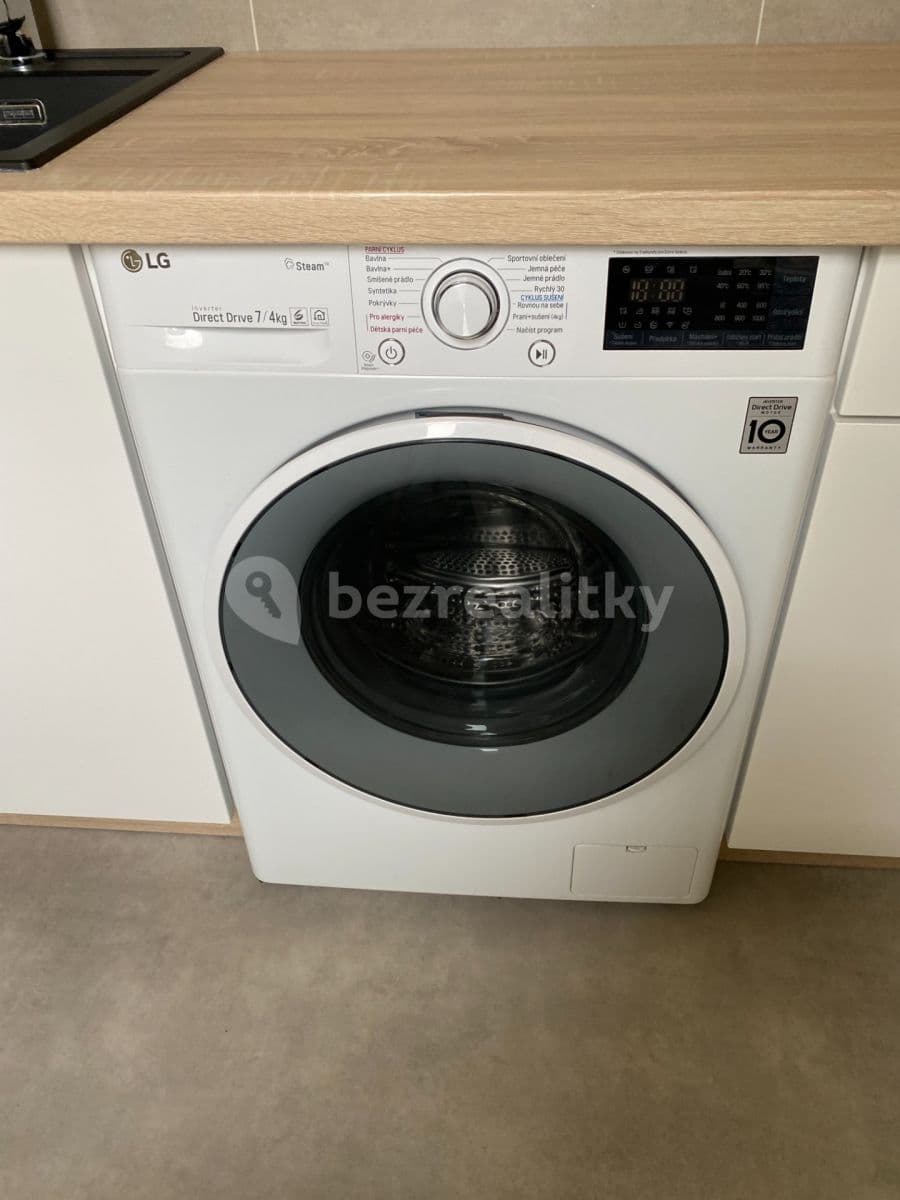 Pronájem bytu 2+1 57 m², Dělnická, Olomouc, Olomoucký kraj Pronájem bytu 2+1 57 m², Dělnická, Olomouc, Olomoucký kraj