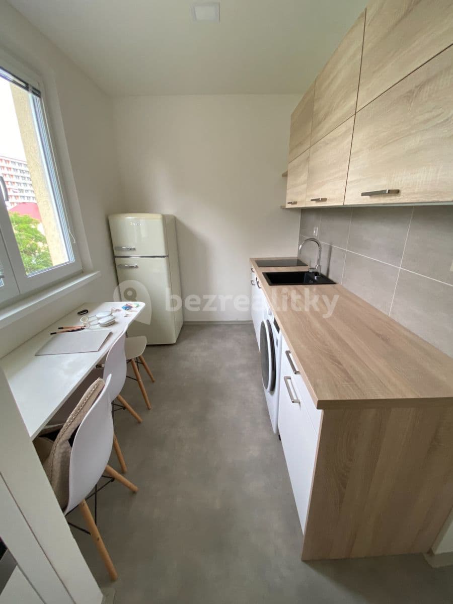 Pronájem bytu 2+1 57 m², Dělnická, Olomouc, Olomoucký kraj Pronájem bytu 2+1 57 m², Dělnická, Olomouc, Olomoucký kraj