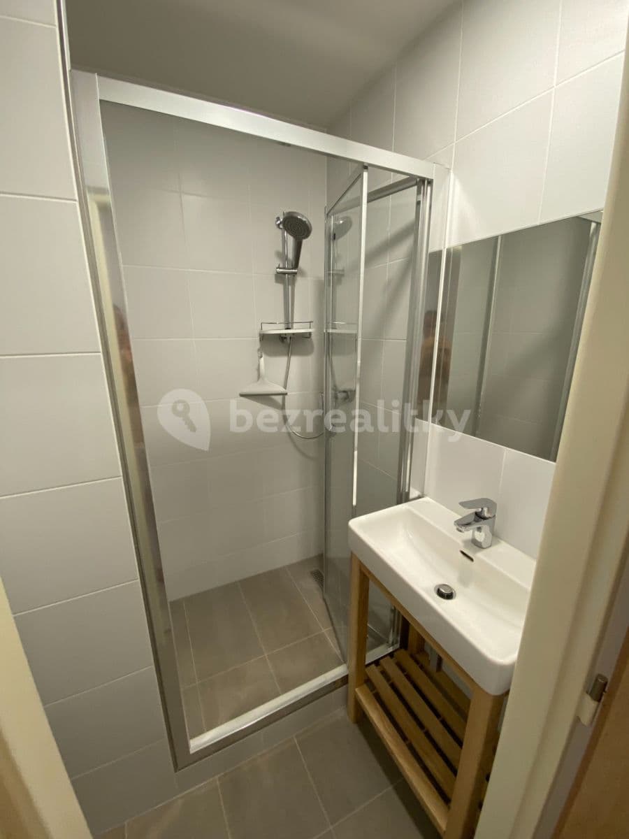 Pronájem bytu 2+1 57 m², Dělnická, Olomouc, Olomoucký kraj Pronájem bytu 2+1 57 m², Dělnická, Olomouc, Olomoucký kraj