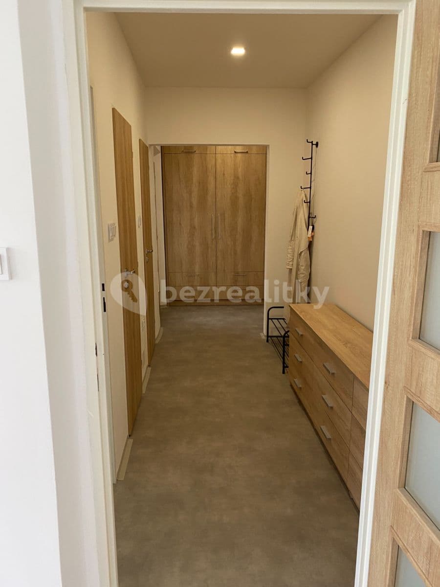 Pronájem bytu 2+1 57 m², Dělnická, Olomouc, Olomoucký kraj Pronájem bytu 2+1 57 m², Dělnická, Olomouc, Olomoucký kraj