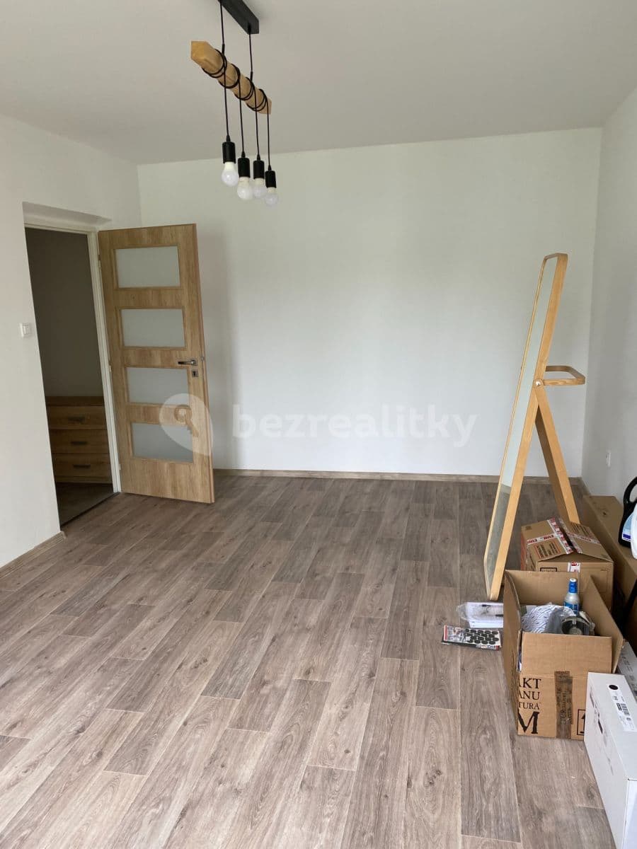 Pronájem bytu 2+1 57 m², Dělnická, Olomouc, Olomoucký kraj Pronájem bytu 2+1 57 m², Dělnická, Olomouc, Olomoucký kraj