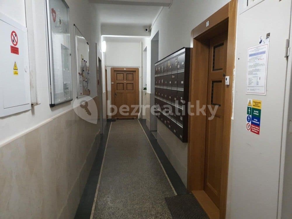 Pronájem bytu 2+kk 54 m², Dělnická, Praha, Praha Pronájem bytu 2+kk 54 m², Dělnická, Praha, Praha