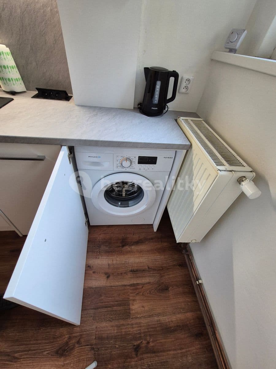 Pronájem bytu 1+1 37 m², Nerudova, Brno, Jihomoravský kraj Pronájem bytu 1+1 37 m², Nerudova, Brno, Jihomoravský kraj