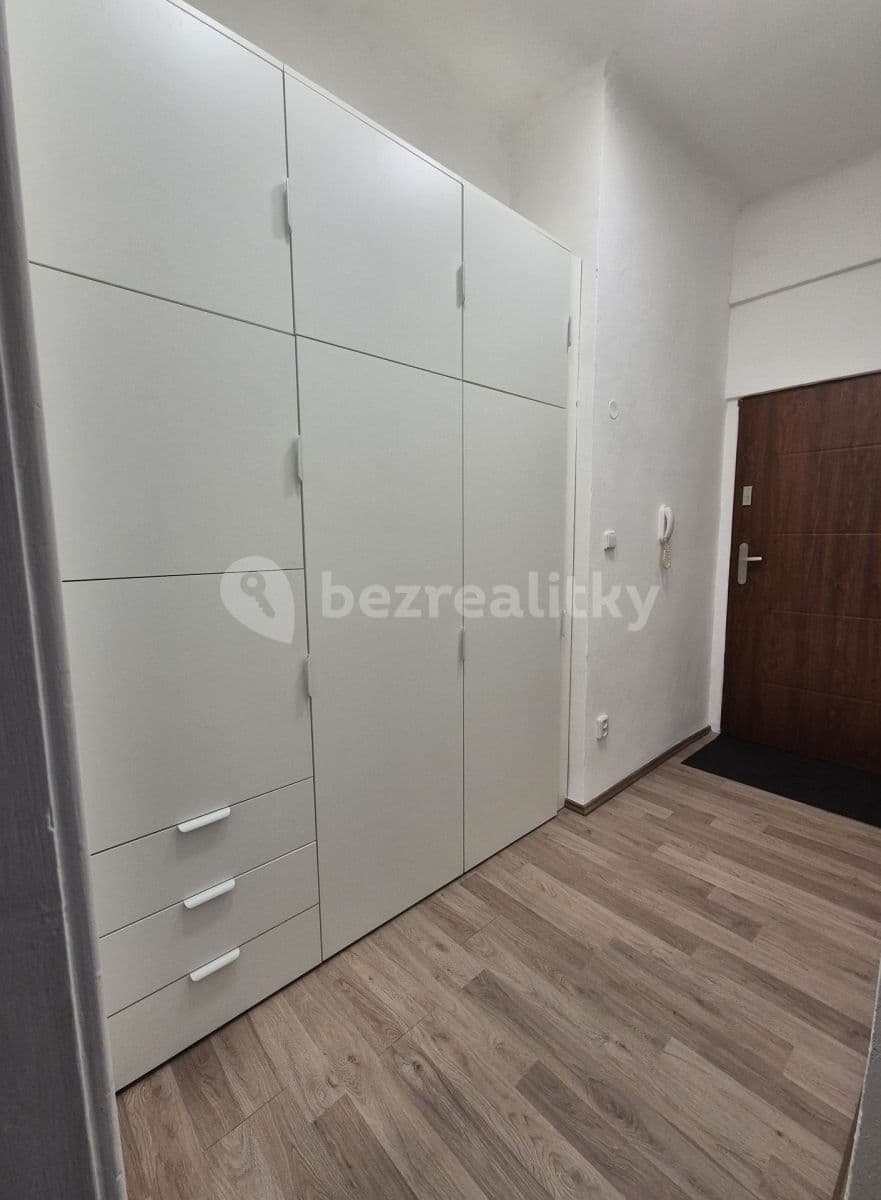 Pronájem bytu 1+1 37 m², Nerudova, Brno, Jihomoravský kraj Pronájem bytu 1+1 37 m², Nerudova, Brno, Jihomoravský kraj