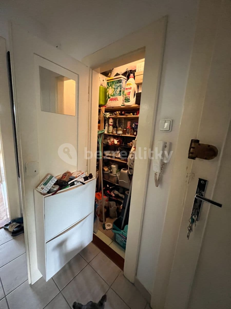 Pronájem bytu 2+kk 45 m², Podbělohorská, Praha, Praha Pronájem bytu 2+kk 45 m², Podbělohorská, Praha, Praha