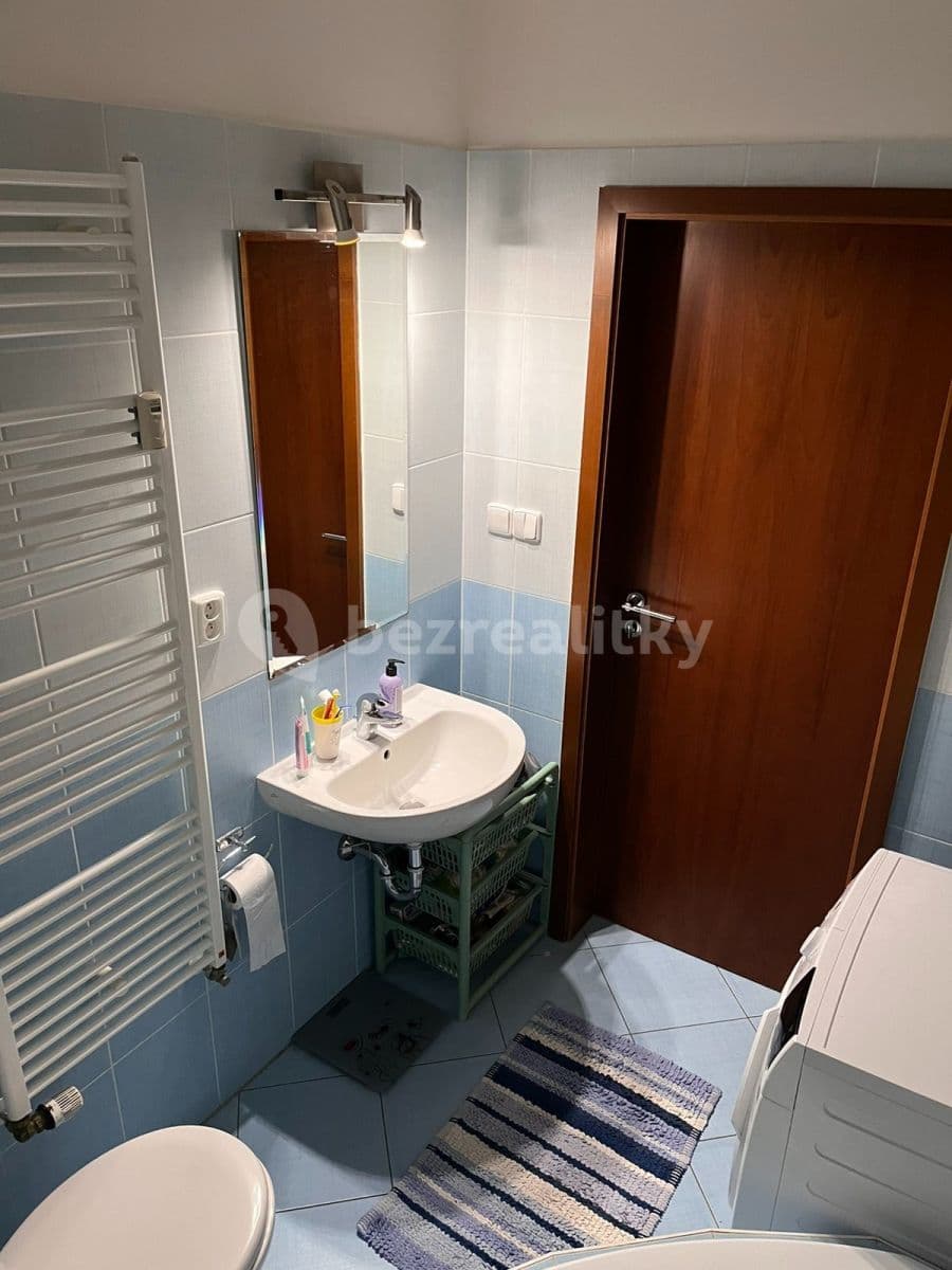 Pronájem bytu 2+kk 41 m², Plzeňská, Praha, Praha Pronájem bytu 2+kk 41 m², Plzeňská, Praha, Praha
