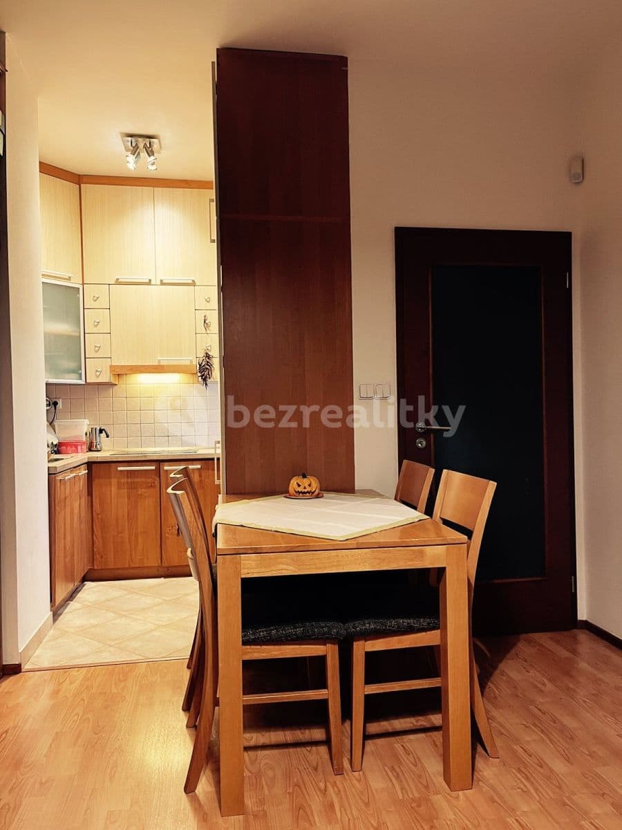 Pronájem bytu 2+kk 41 m², Plzeňská, Praha, Praha Pronájem bytu 2+kk 41 m², Plzeňská, Praha, Praha