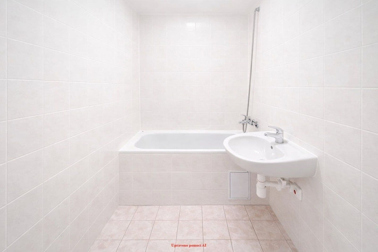 Pronájem bytu 1+kk 28 m², Okružní, Český Těšín, Moravskoslezský kraj Pronájem bytu 1+kk 28 m², Okružní, Český Těšín, Moravskoslezský kraj
