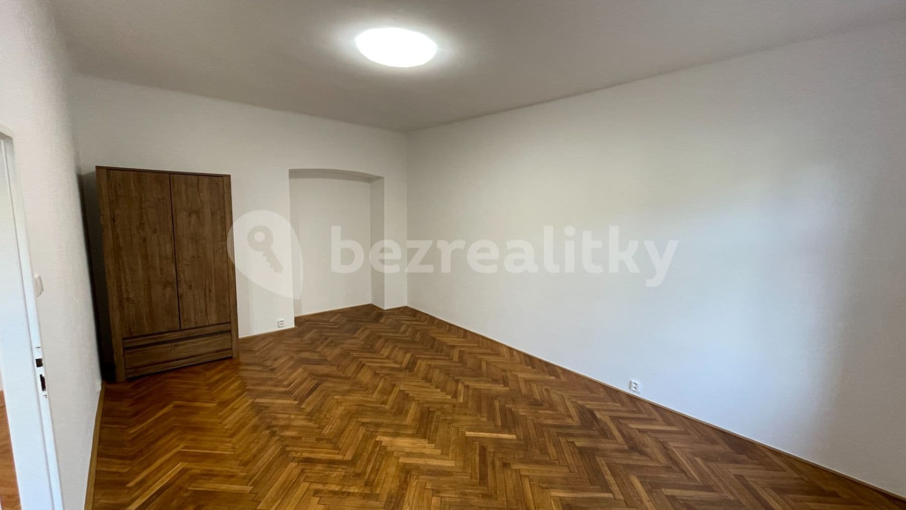 Pronájem bytu 2+kk 63 m², Mlékárenská, Praha, Praha Pronájem bytu 2+kk 63 m², Mlékárenská, Praha, Praha