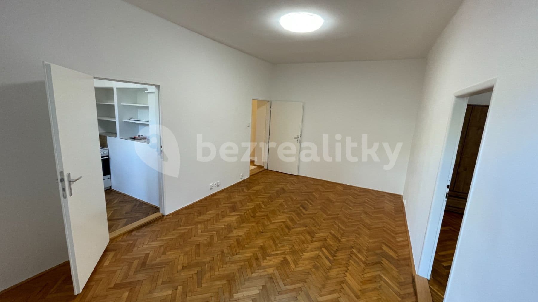 Pronájem bytu 2+kk 63 m², Mlékárenská, Praha, Praha Pronájem bytu 2+kk 63 m², Mlékárenská, Praha, Praha